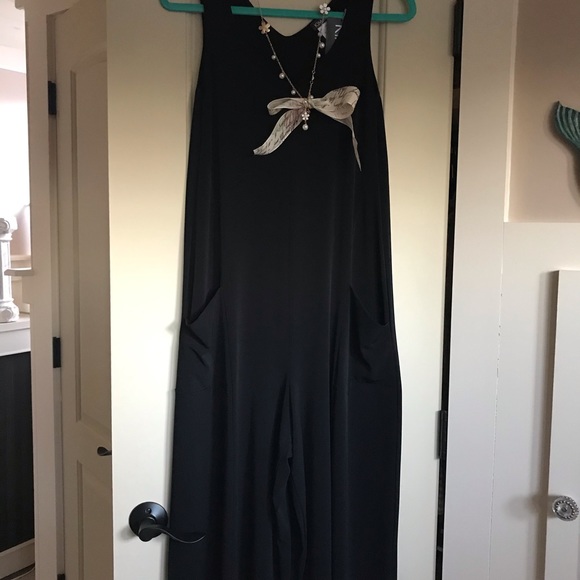 Kim & Co jumpsuit - Picture 4 of 7